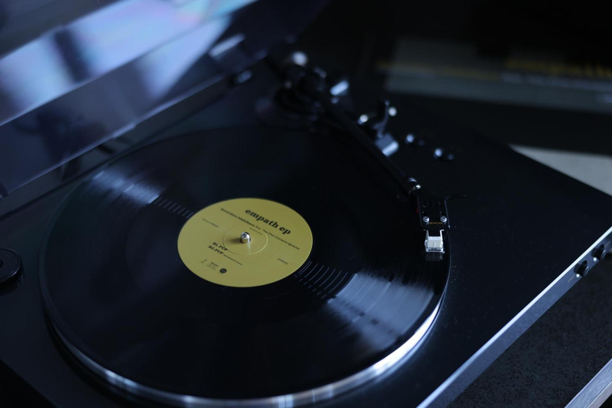 京都清水诺嘉酒店 外观 照片 A record on a turntable