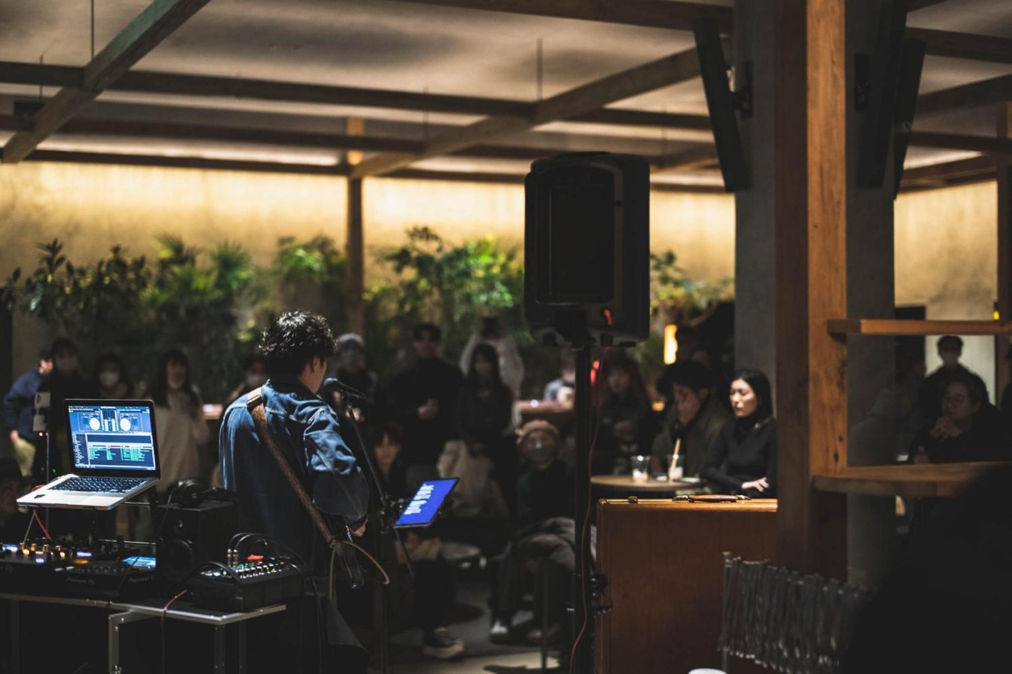 京都清水诺嘉酒店 外观 照片 DJs at the nightclub